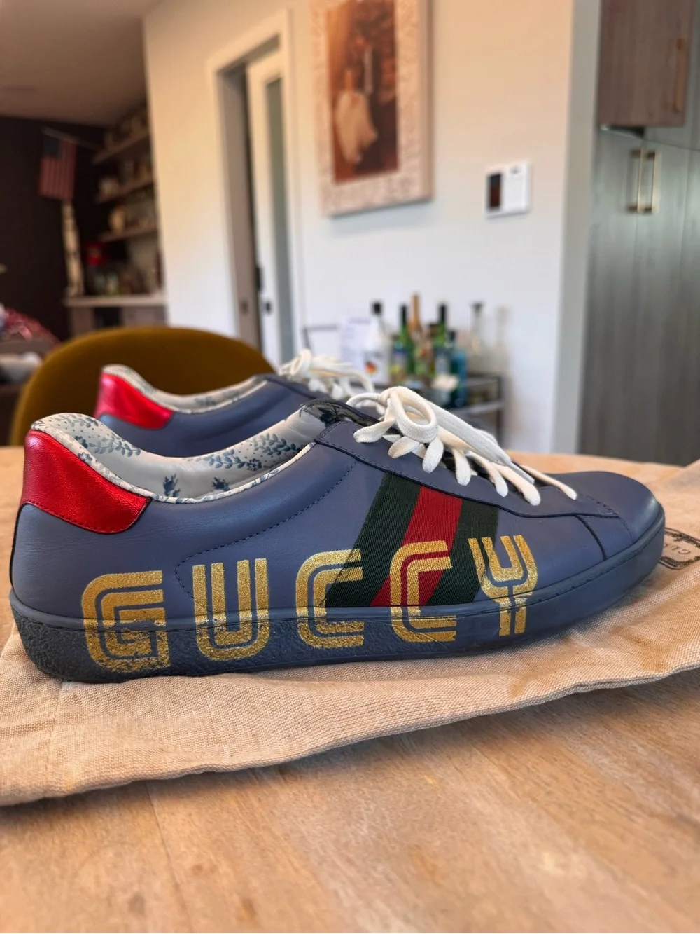 Gucci Blue Leather Low-Top Sneakers with Red Heel and Green-Red Stripe